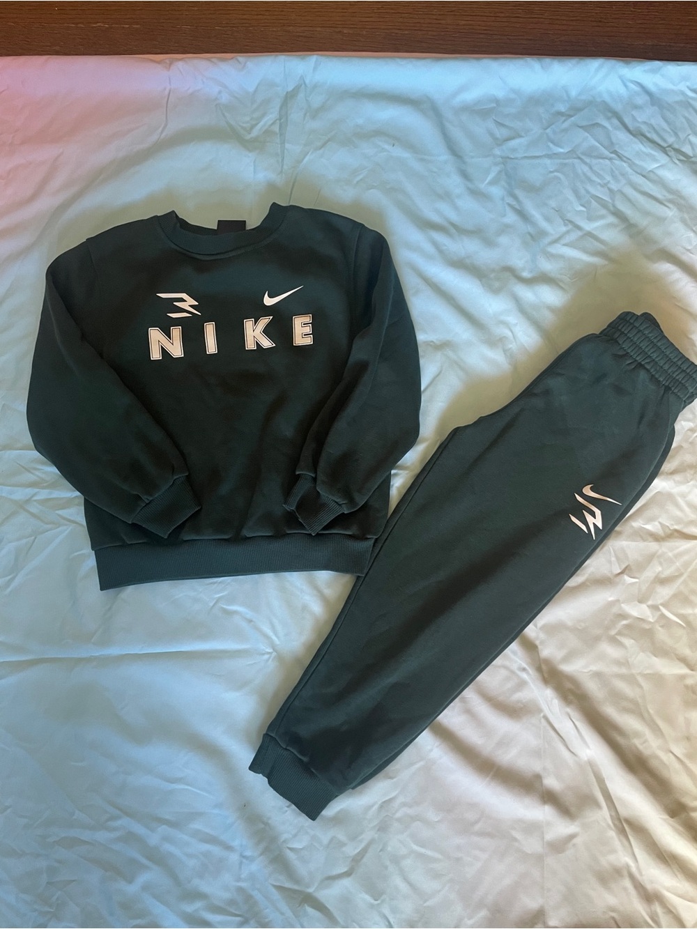 Nike Kids Dark Green Sweatshirt & Joggers Set